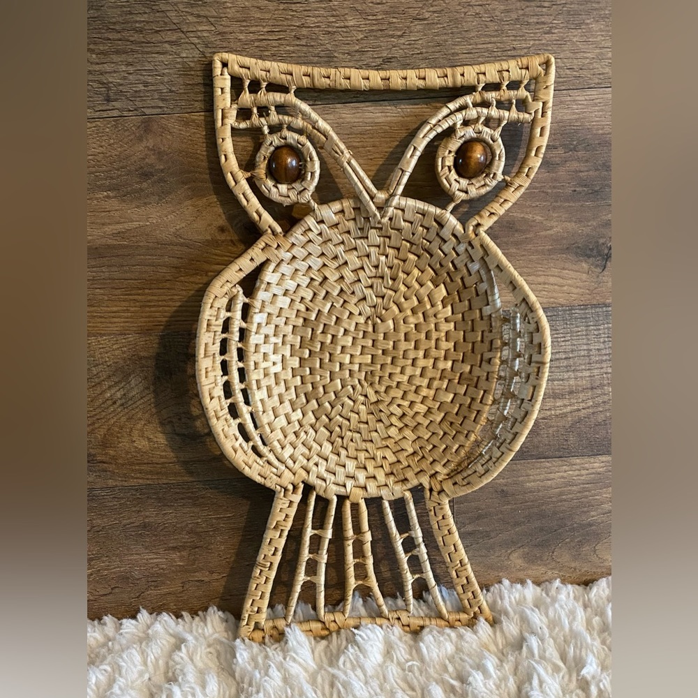 Vintage Boho Woven Owl wall decor or trinket holder.